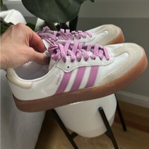 Adidas Women’s Samba Sneakers in White and Purple- Size 8